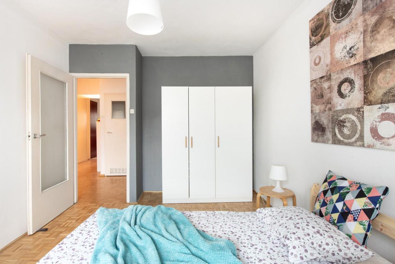 Room, Inflancka 19 Varšava Exteriér fotografie